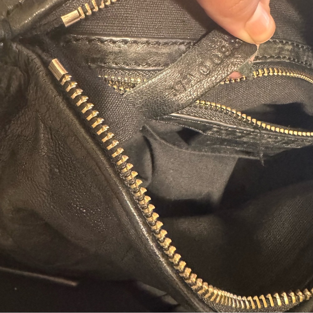 GIVENCHY Pandora Crossbody Bag - Picture 6 of 16